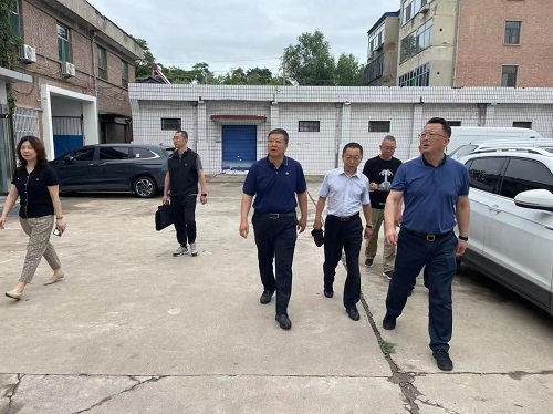 乐竞党委书记、董事长杜志国在晋中分公司调研
